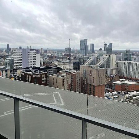 Lovely 2-Bedroom Condo With Balcony Manchester Luaran gambar